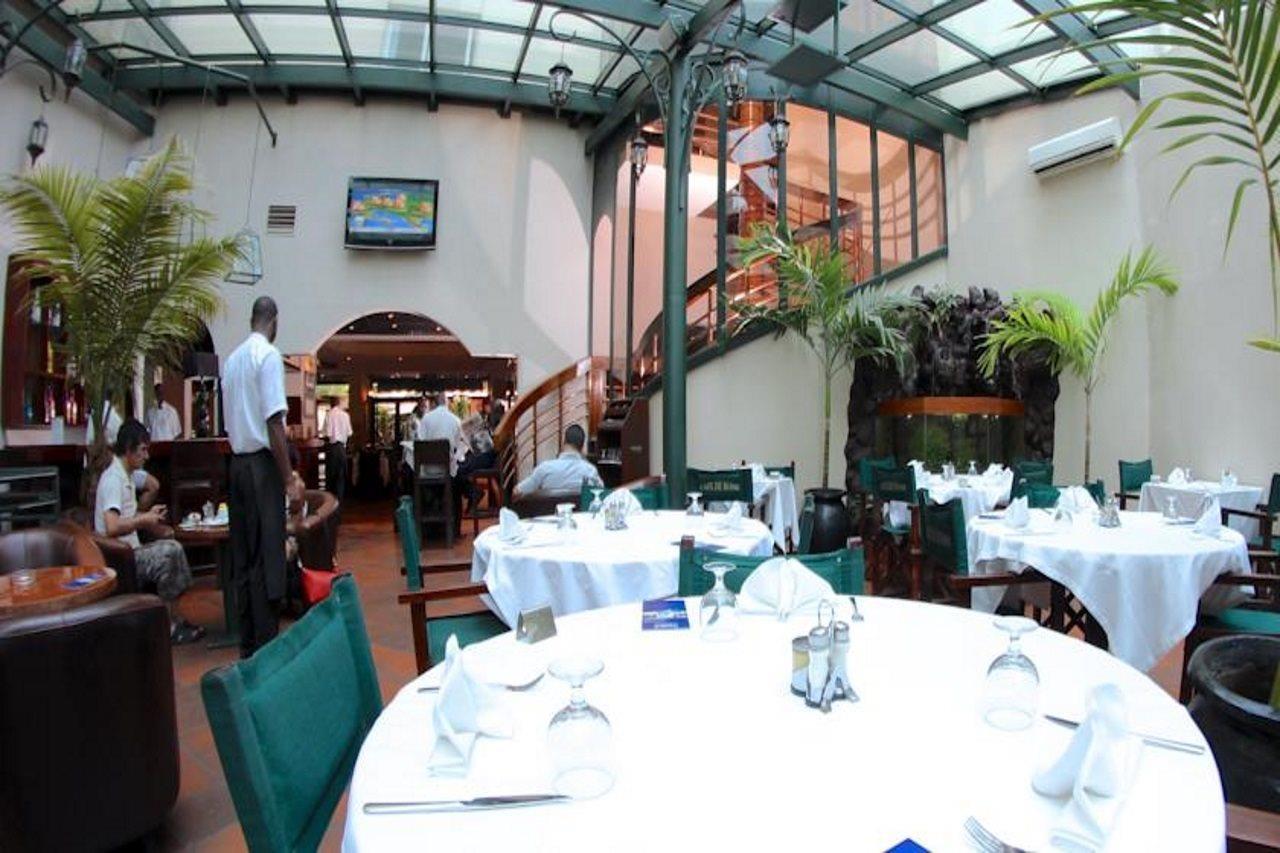מלון דקר Cafe De Rome מראה חיצוני תמונה